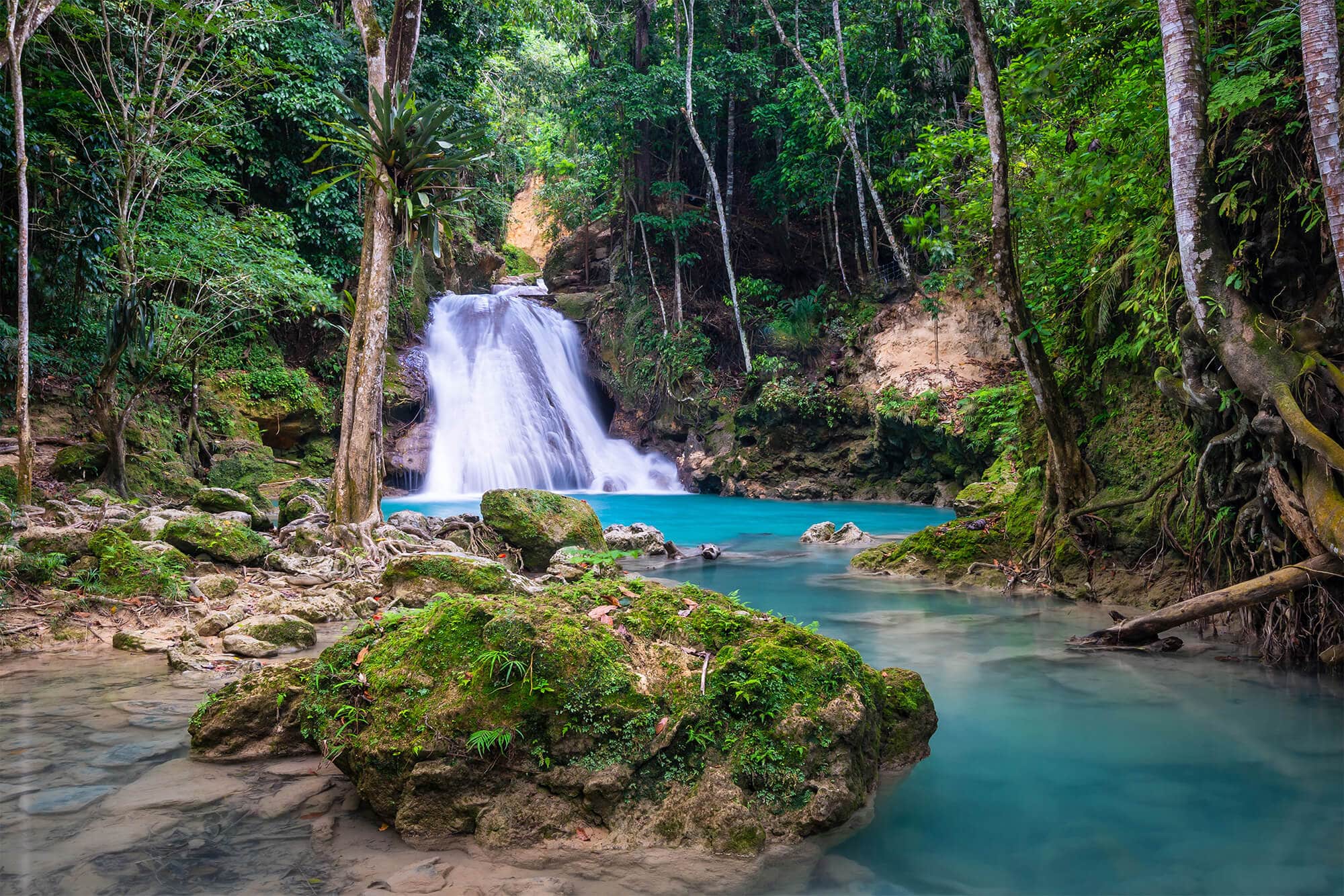 Blue Hole in one of the worlds best vacation spots - Jamaica